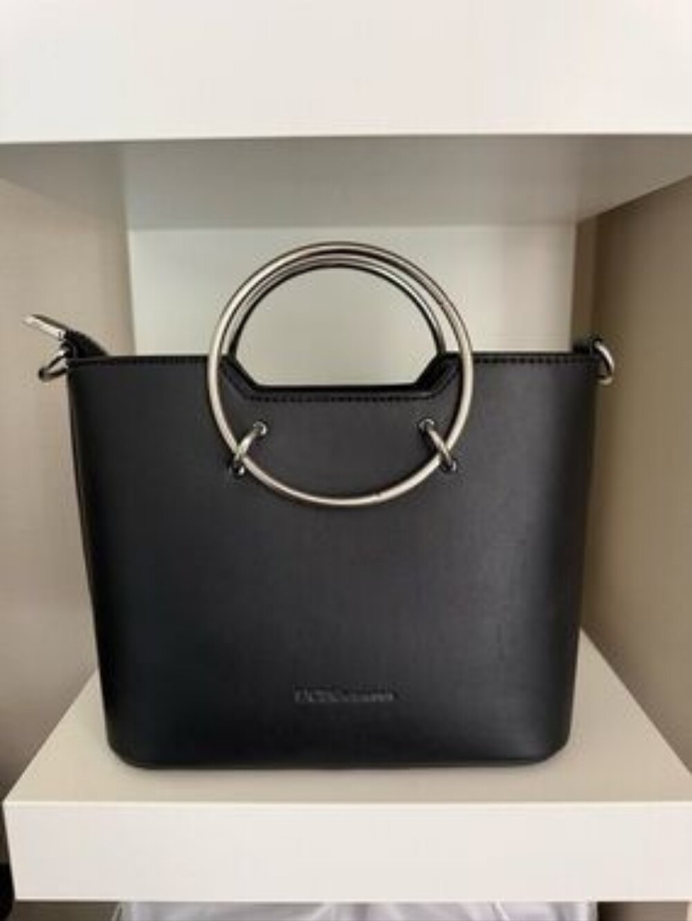 Rare BCBG Black Women’s Ring-Handle Tote Bag - Classic Minimalist